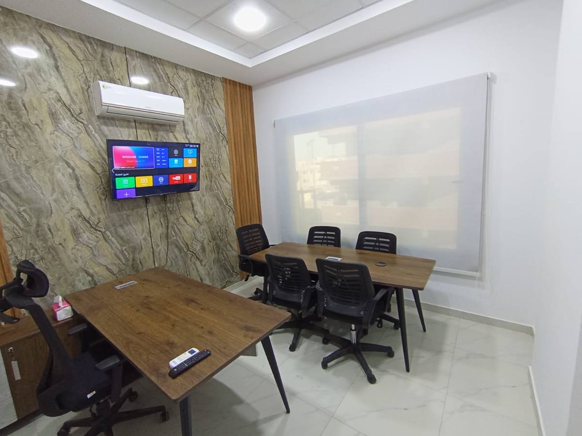 قاعة اجتماعات التجمع